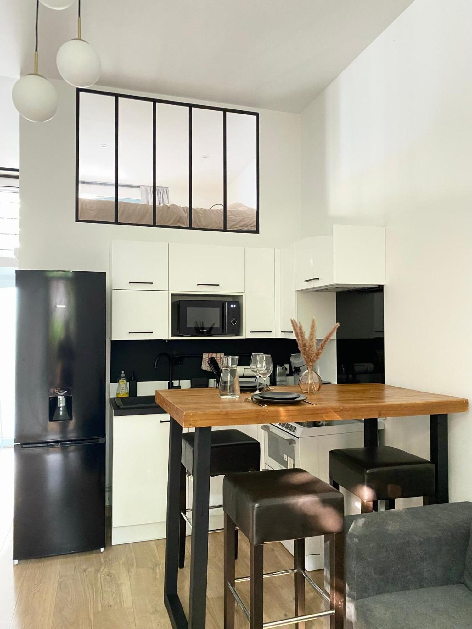 Appartement Indep Cosy Avec Jardin Saint-Denis  Eksteriør bilde